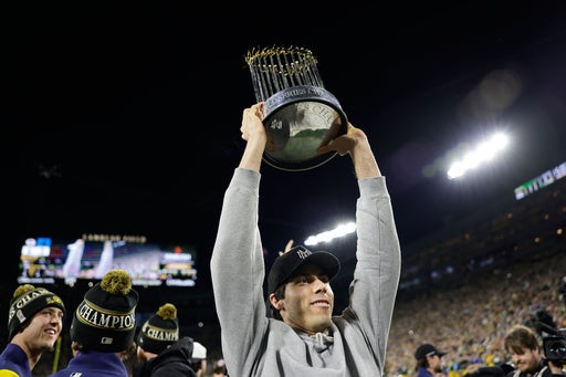 Brewers fans to flood Milwaukee streets for a long-awaited World Series victory parade — Maple Grove Arts news